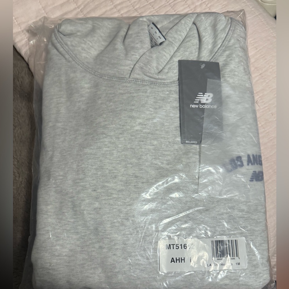 New balance LA city hoodie - Picture 3 of 4